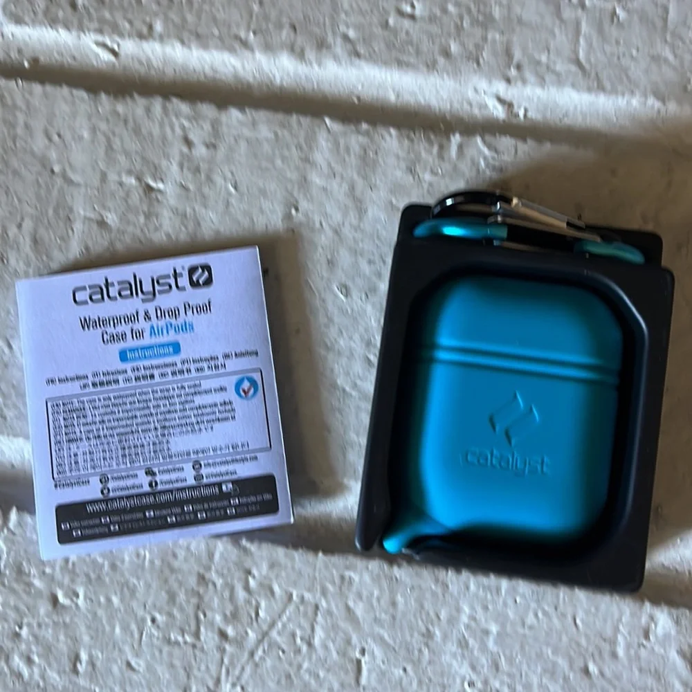 NEW waterproof and drop proof AirPods case - Picture 4 of 4